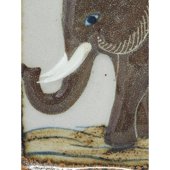 Vintage Elephant Mammoth Wall Tile Hanging Folk Art Kitsch Piece Pottery Stone - Picture 6 of 9
